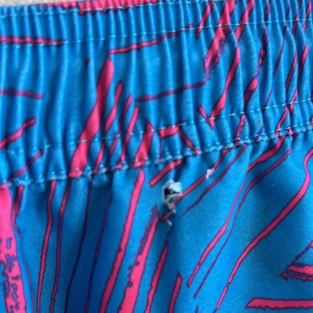 Quiksilver Volley Shorts Pink Blue Geometric Elastic Waist Casual Swim Hybrid L